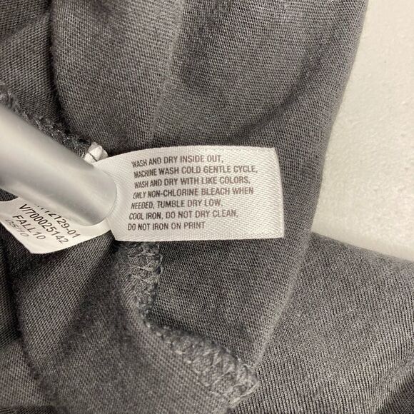 GAP, Women’s Gray Medium Top, Dolman sleeves, 60%Cotton, 40% Modal, soft, - Picture 7 of 8